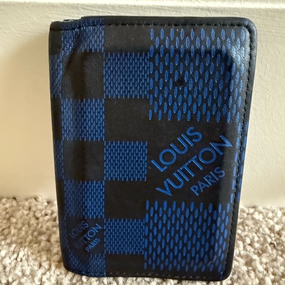 Louis Vuitton Blue and Black Wallet - Picture 1 of 4